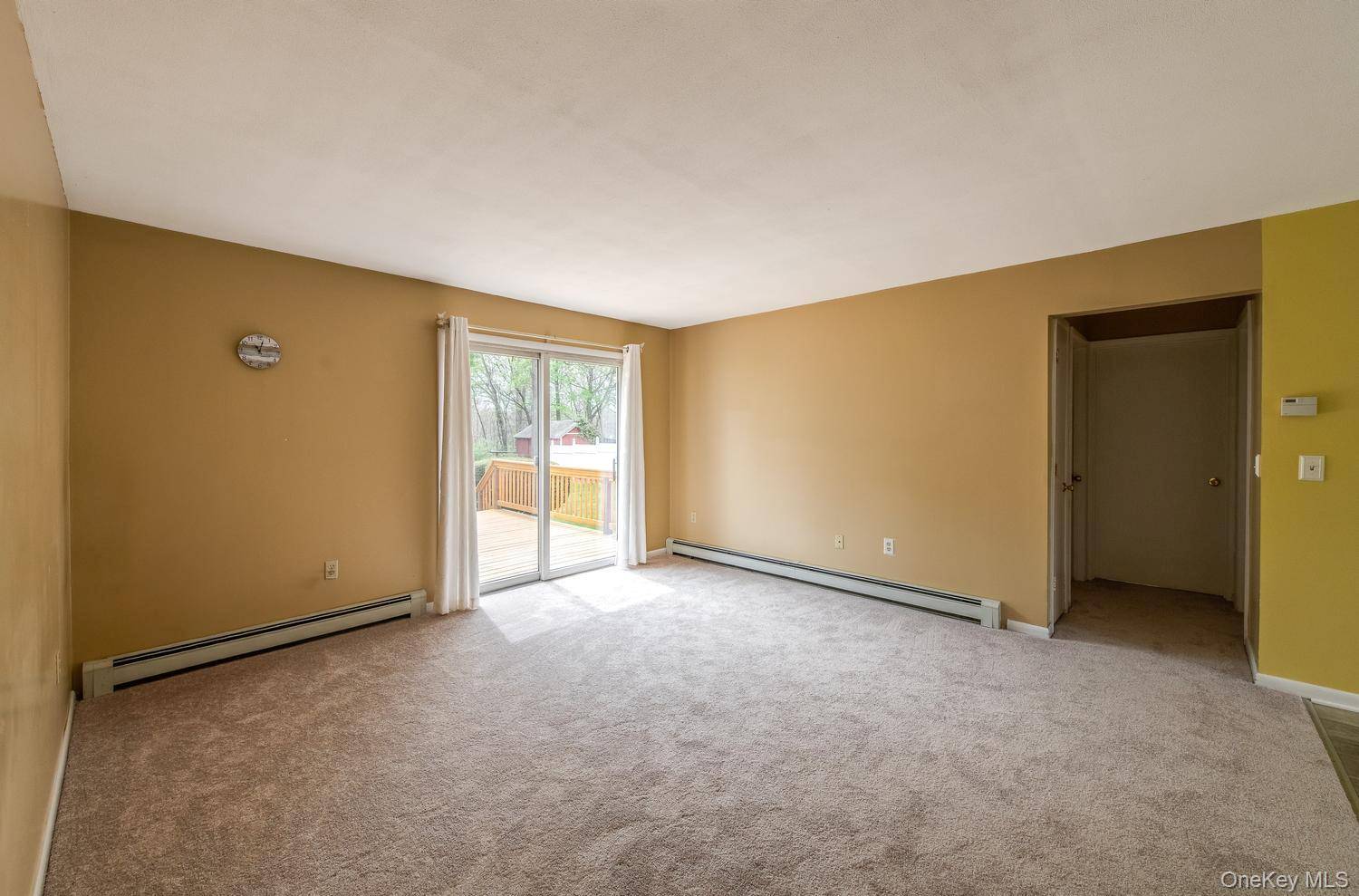 Casa de 4 Dormitorios en Venta en Rhinebeck - Nueva York - EE. UU. - 5