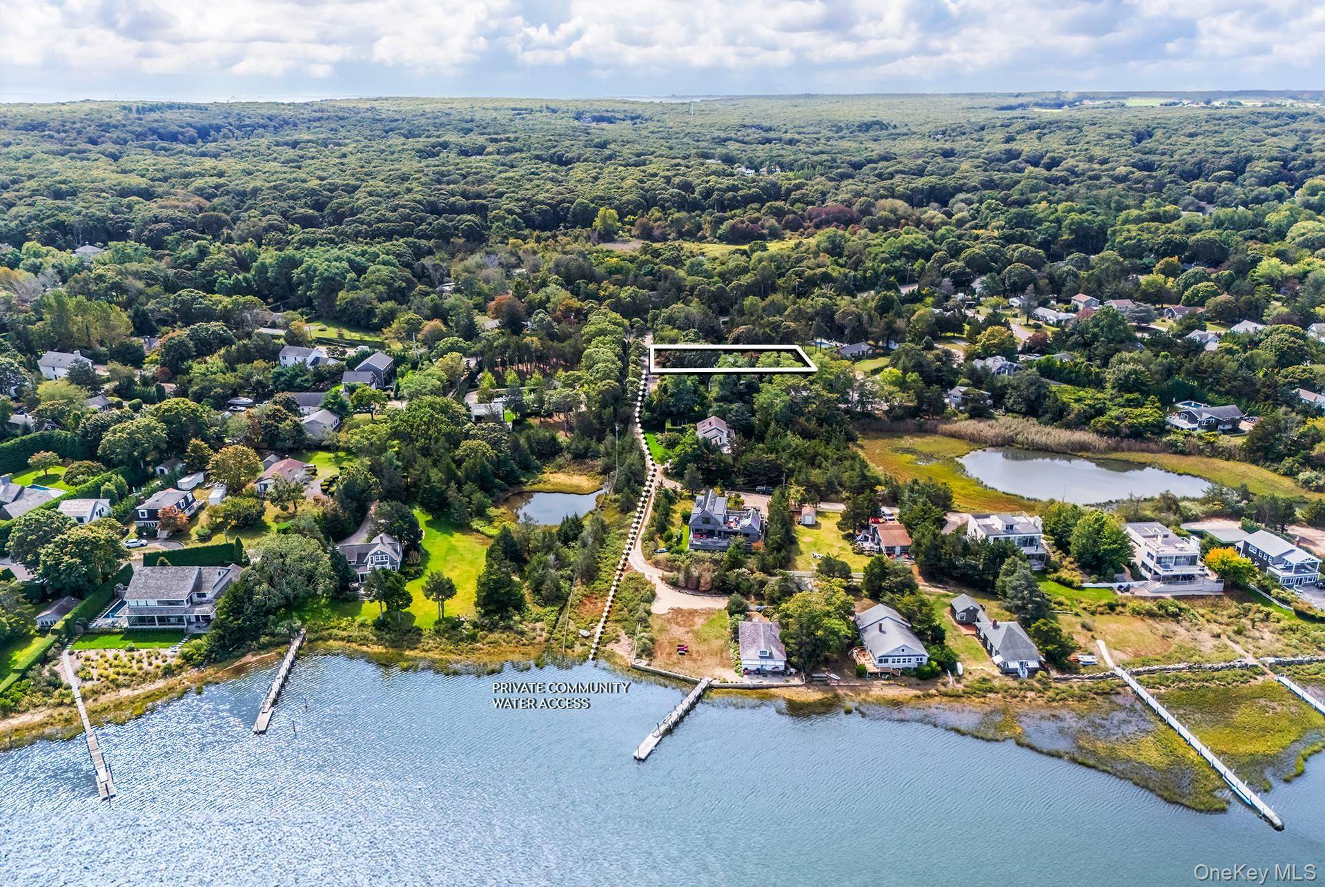 Casa de 4 Dormitorios en Venta en Sag Harbor - Nueva York - EE. UU. - 2