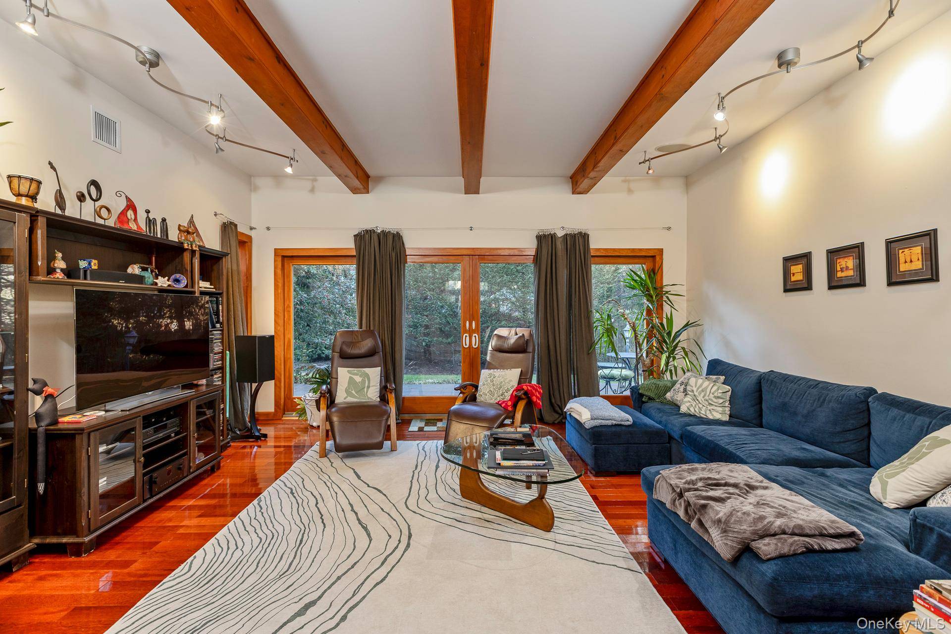Casa de 4 Dormitorios en Venta en Setauket - Nueva York - EE. UU. - 3