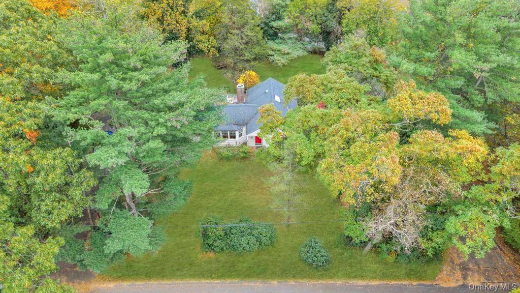 Casa de 4 Dormitorios en Venta en Setauket - Nueva York - EE. UU. - 3