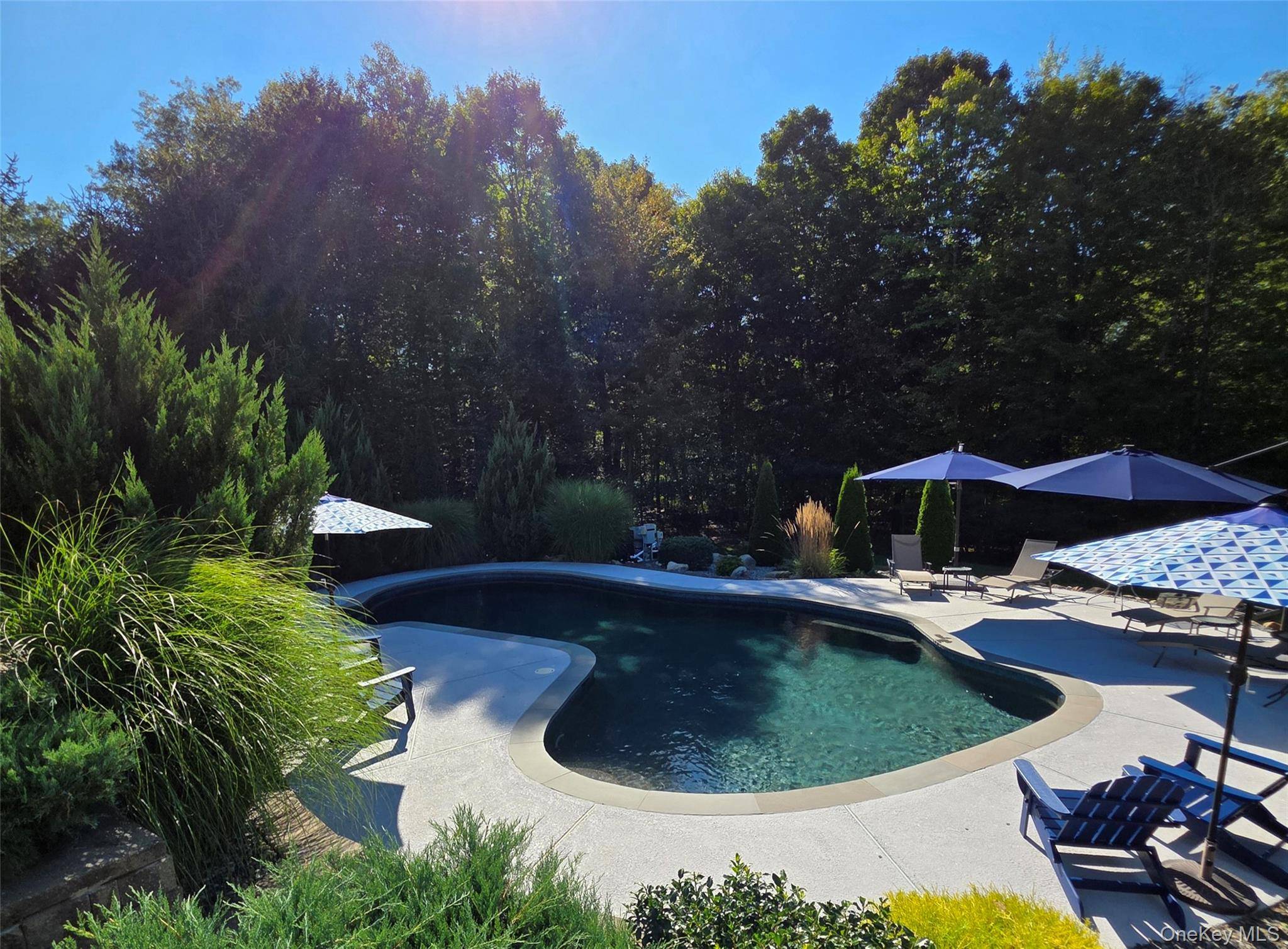 Casa de 4 Dormitorios en Venta en Tuxedo Park - Nueva York - EE. UU. - 4