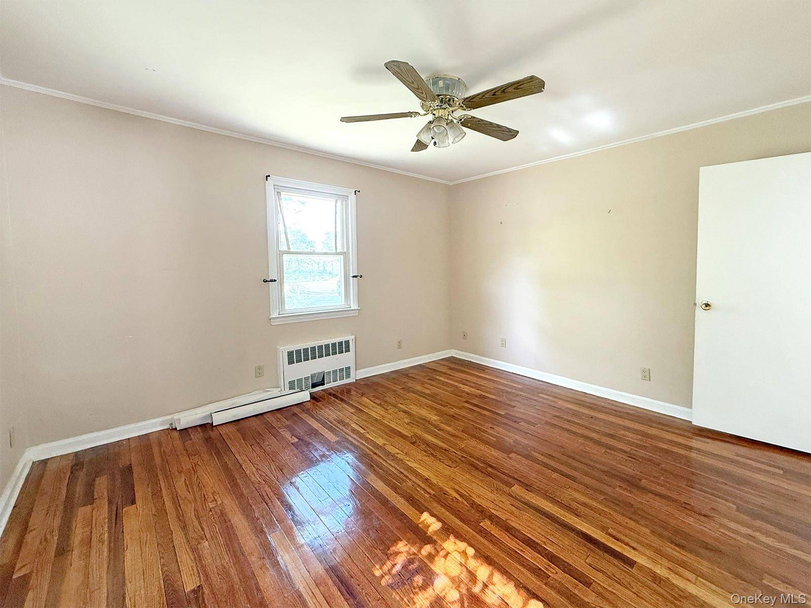 Casa com 4 Quartos à Venda em Uniondale - Nova Iorque - EUA - 7