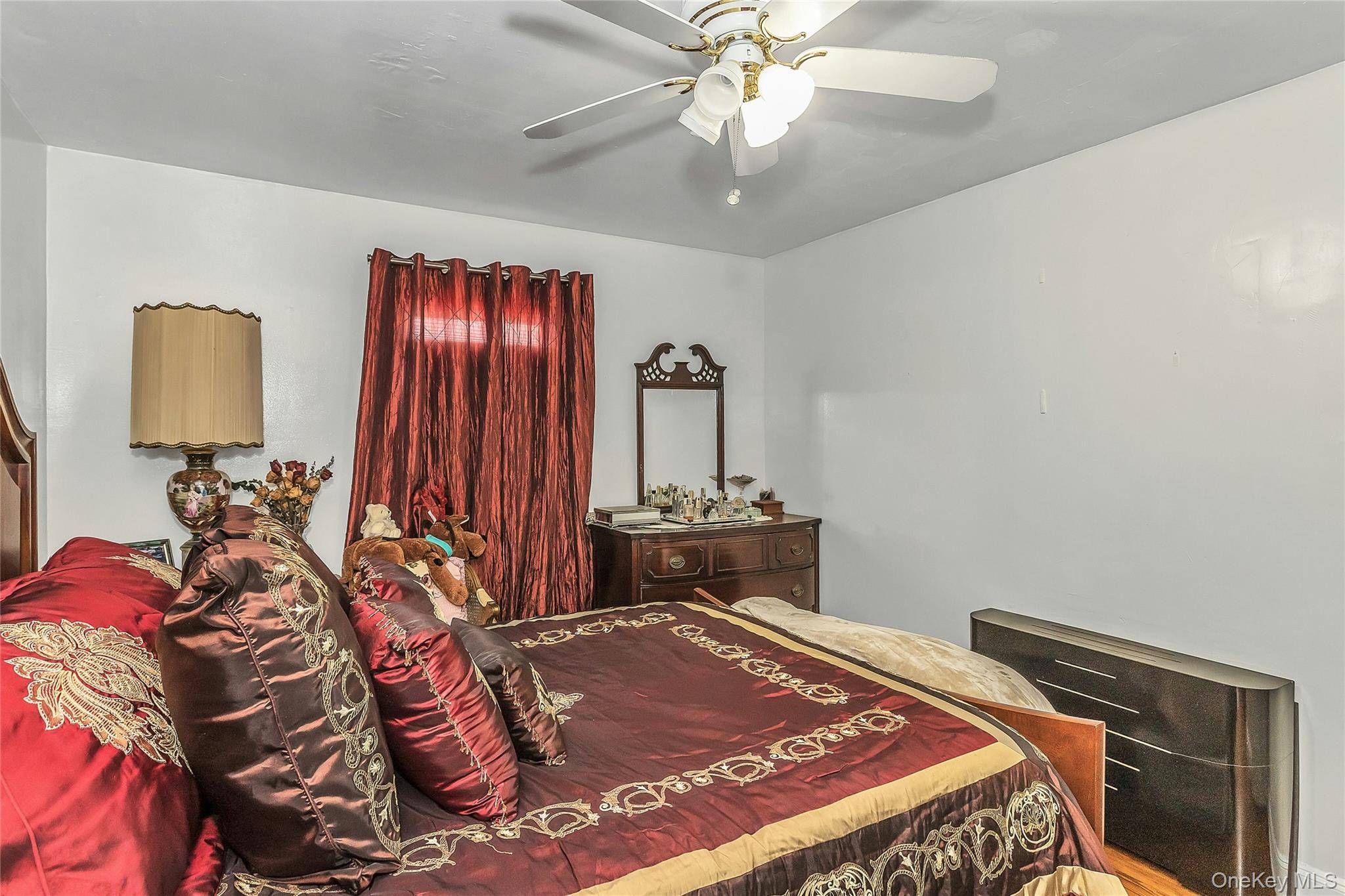 Casa de 4 Dormitorios en Venta en Uniondale - Nueva York - EE. UU. - 7