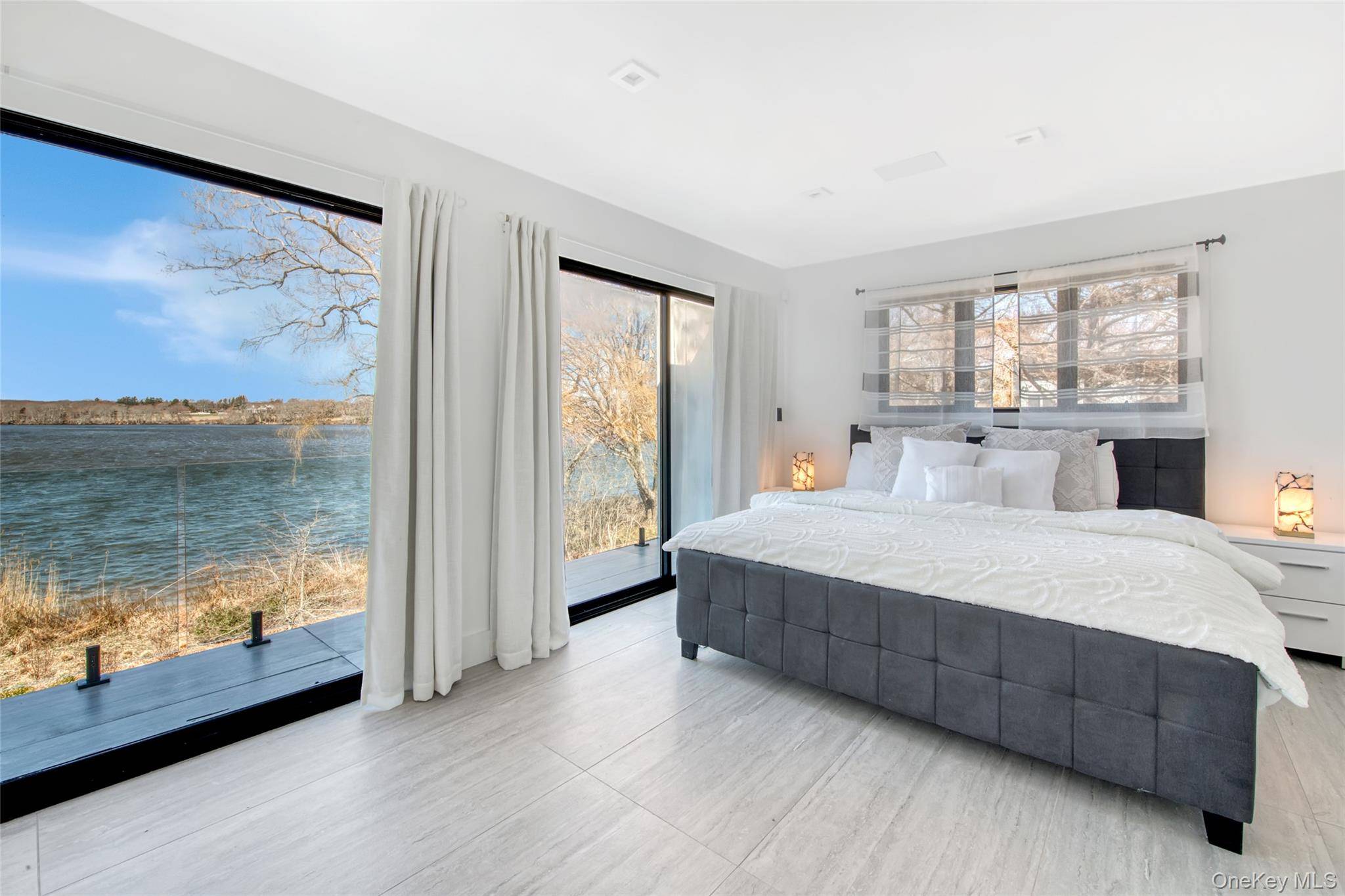 Casa de 4 Dormitorios en Venta en Water Mill - Nueva York - EE. UU. - 7