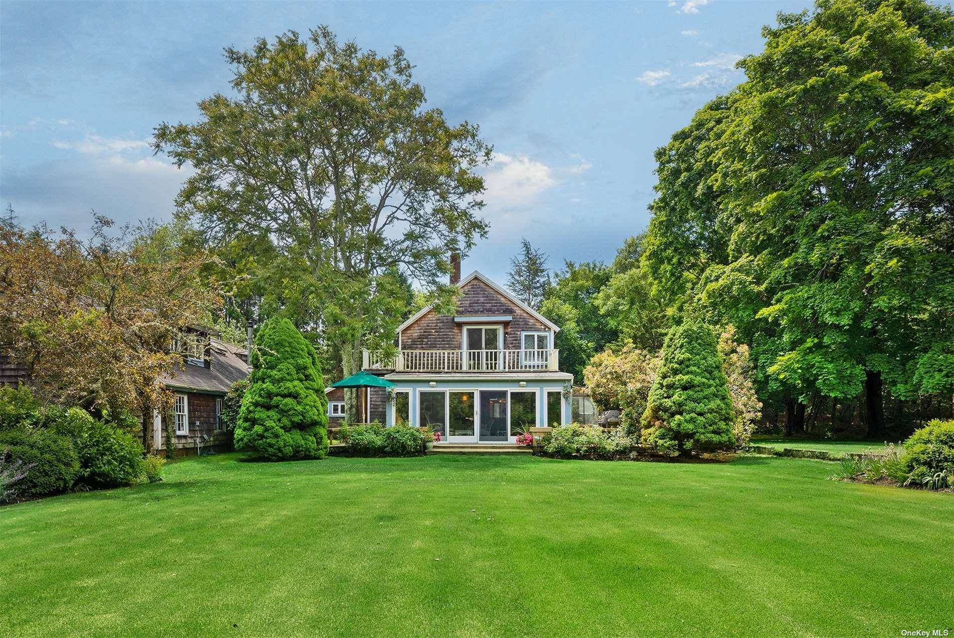 Casa de 4 Dormitorios en Venta en Water Mill - Nueva York - EE. UU. - 3