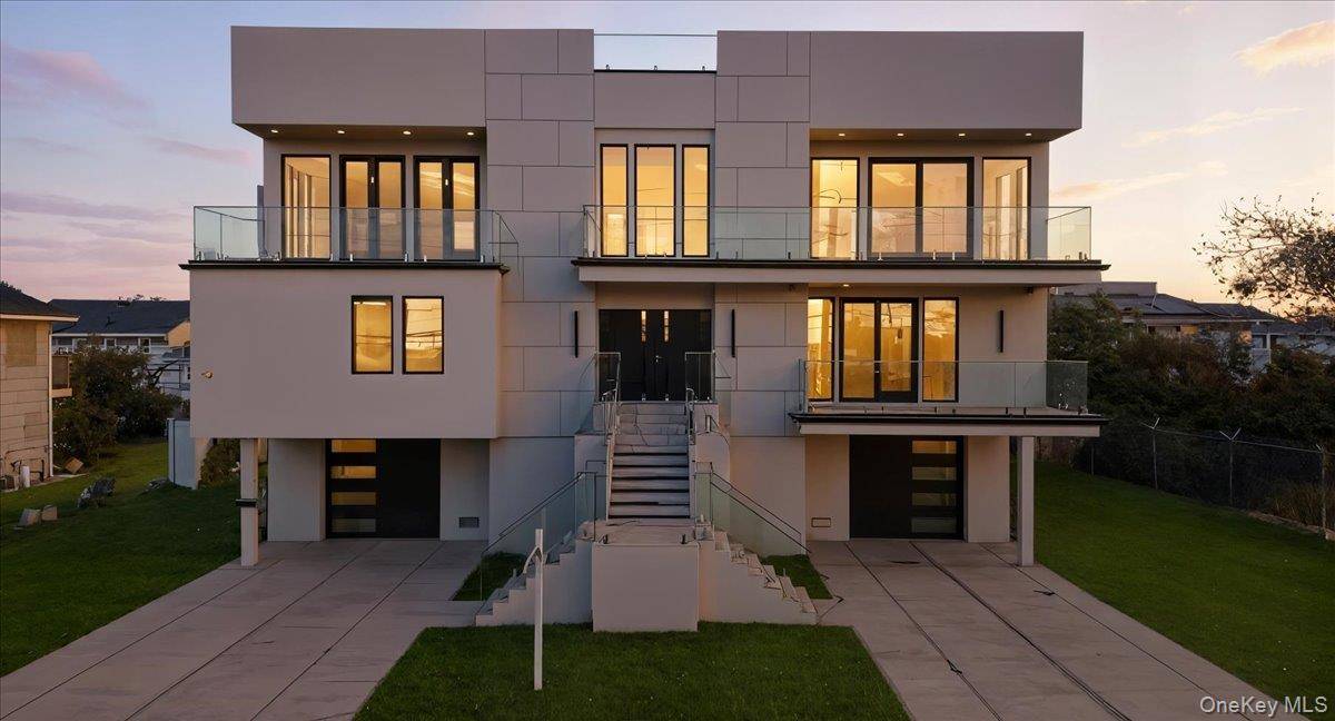 Casa com 5 Quartos à Beira-Mar à Venda em Atlantic Beach - Nova Iorque - EUA - 2