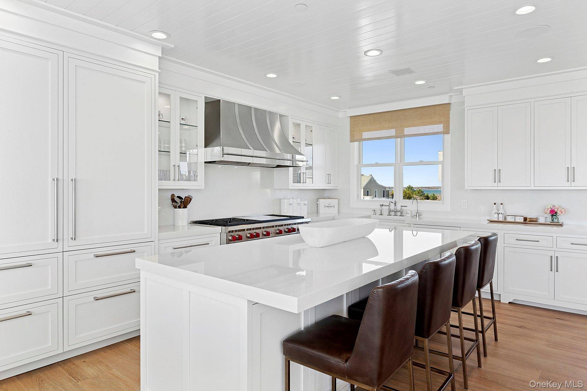 5 Bedroom Oceanfront Home for Sale on Dune Rd Westhampton Dunes - NY - USA - 7