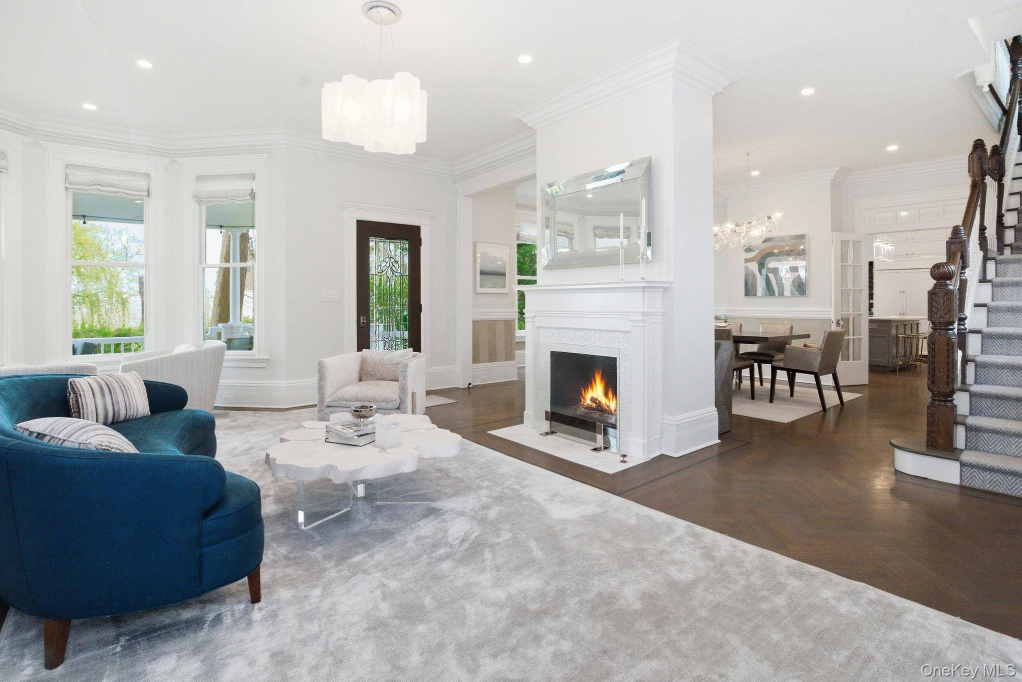 Casa com 5 Quartos à Beira-Mar à Venda em Larchmont - Nova Iorque - EUA - 6