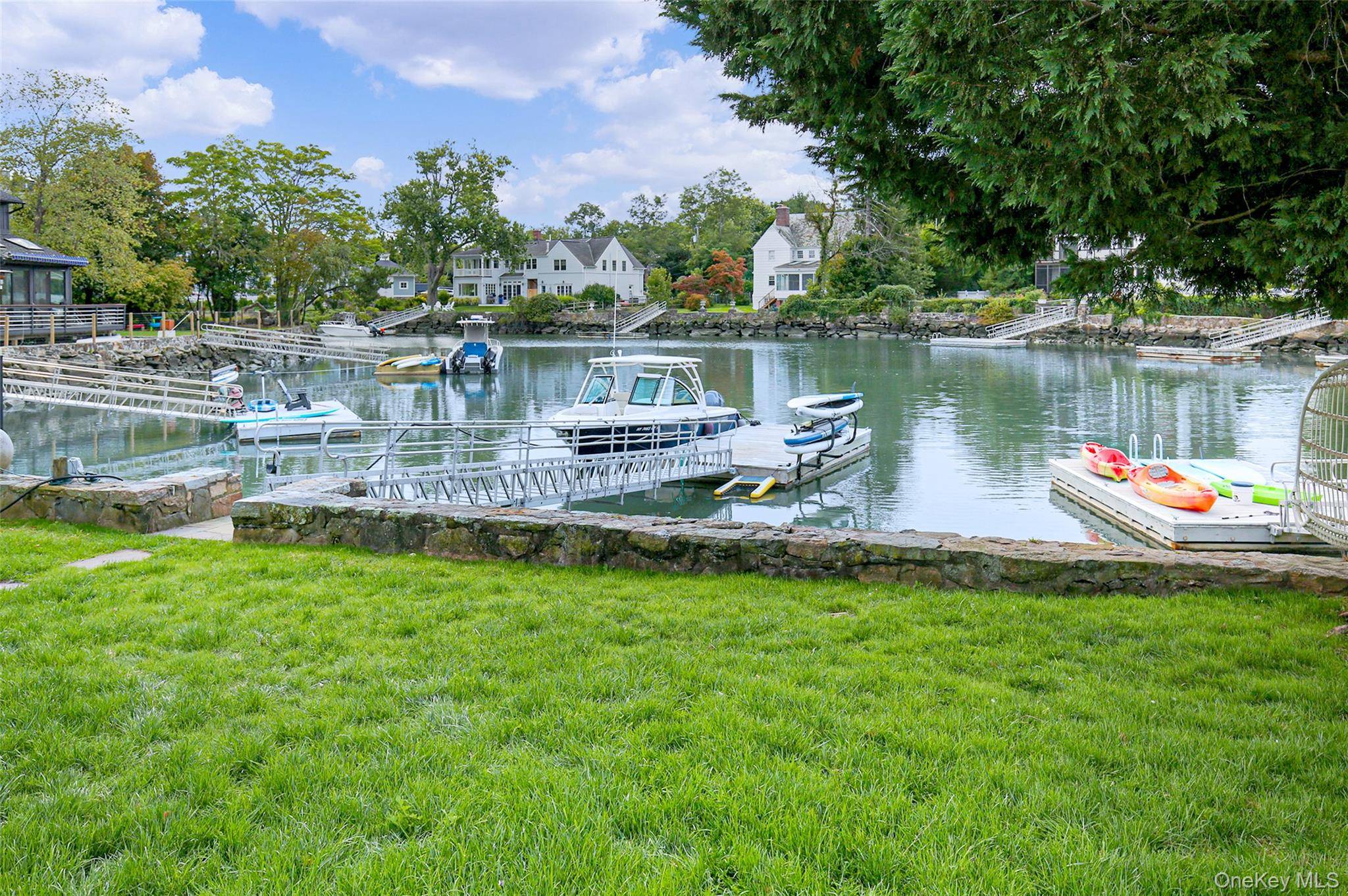 Casa com 5 Quartos à Beira-Mar à Venda em Larchmont - Nova Iorque - EUA - 3