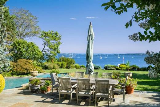 Casa de 5 Dormitorios Frente al Mar en Venta en Larchmont - NY - EE. UU. - 4