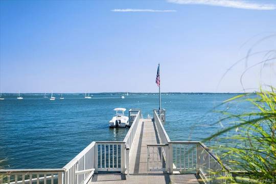 Casa de 5 Dormitorios Frente al Mar en Venta en Larchmont - NY - EE. UU. - 5