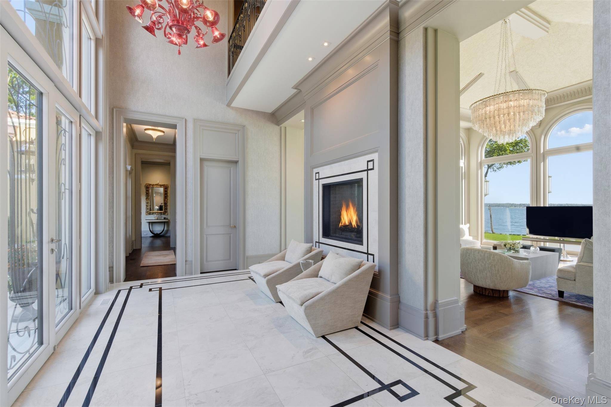 Casa com 5 Quartos à Beira-Mar à Venda em Lloyd Harbor - NY - EUA - 5