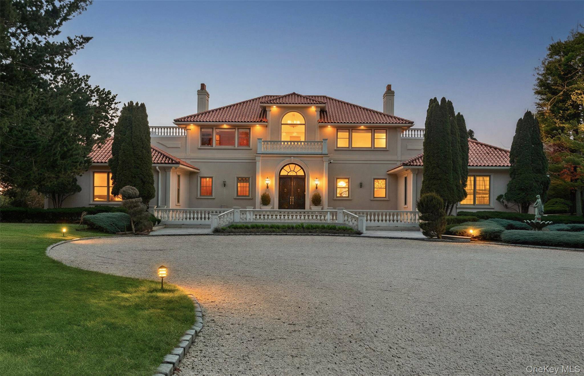 Casa com 5 Quartos à Beira-Mar à Venda em Remsenburg - NY - EUA - 3