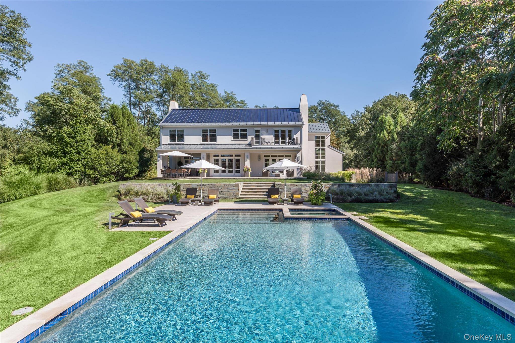 Casa com 5 Quartos à Beira-Mar à Venda em Sag Harbor - NY - EUA - 4