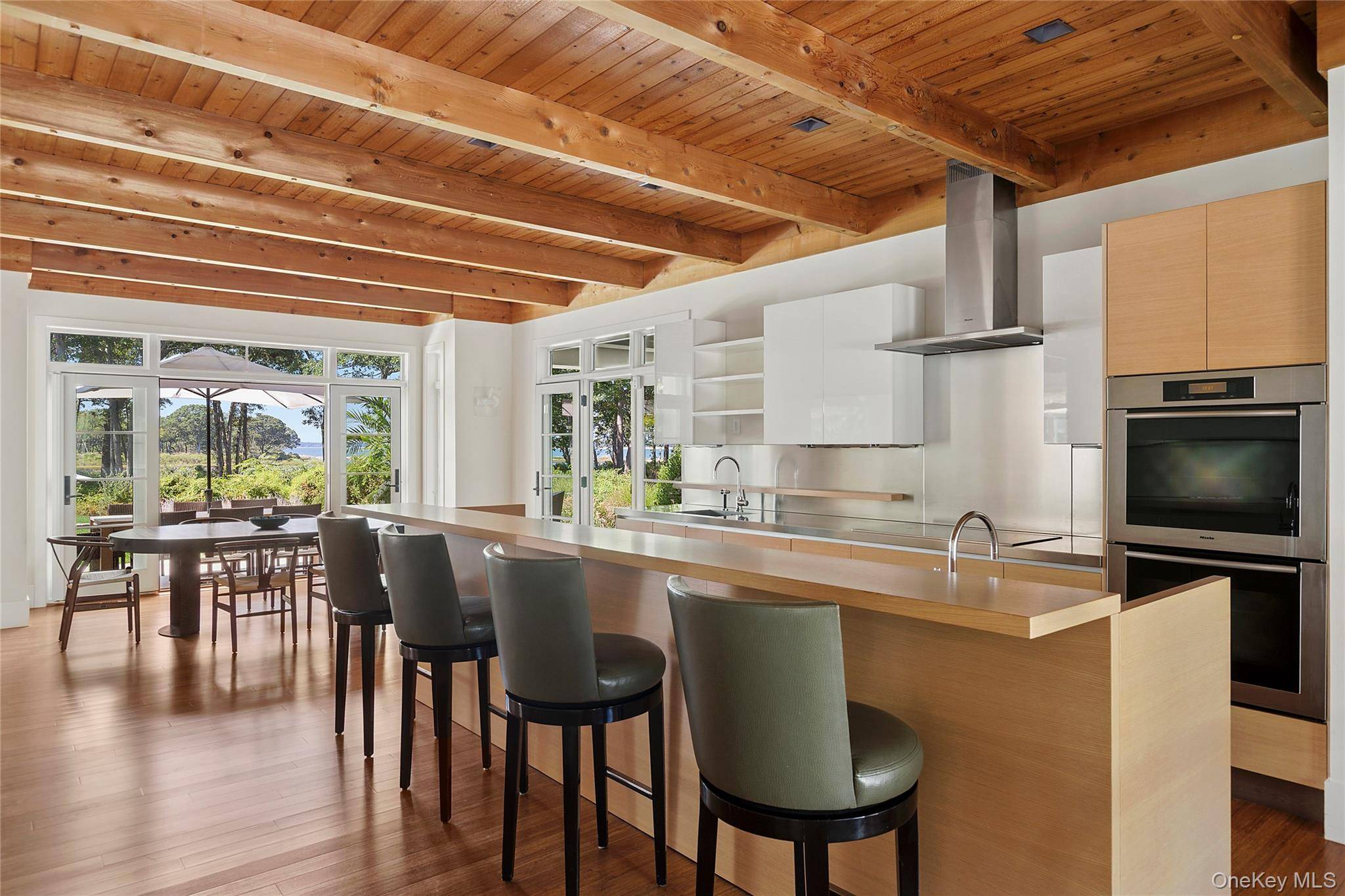 Casa com 5 Quartos à Beira-Mar à Venda em Sag Harbor - NY - EUA - 7