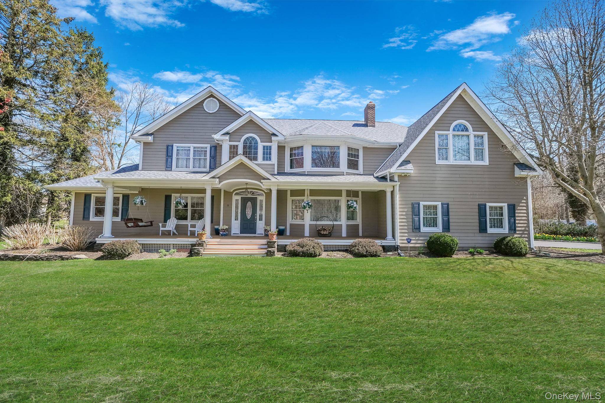 Casa com 5 Quartos à Beira-Mar à Venda em Setauket - Nova Iorque - EUA - 1