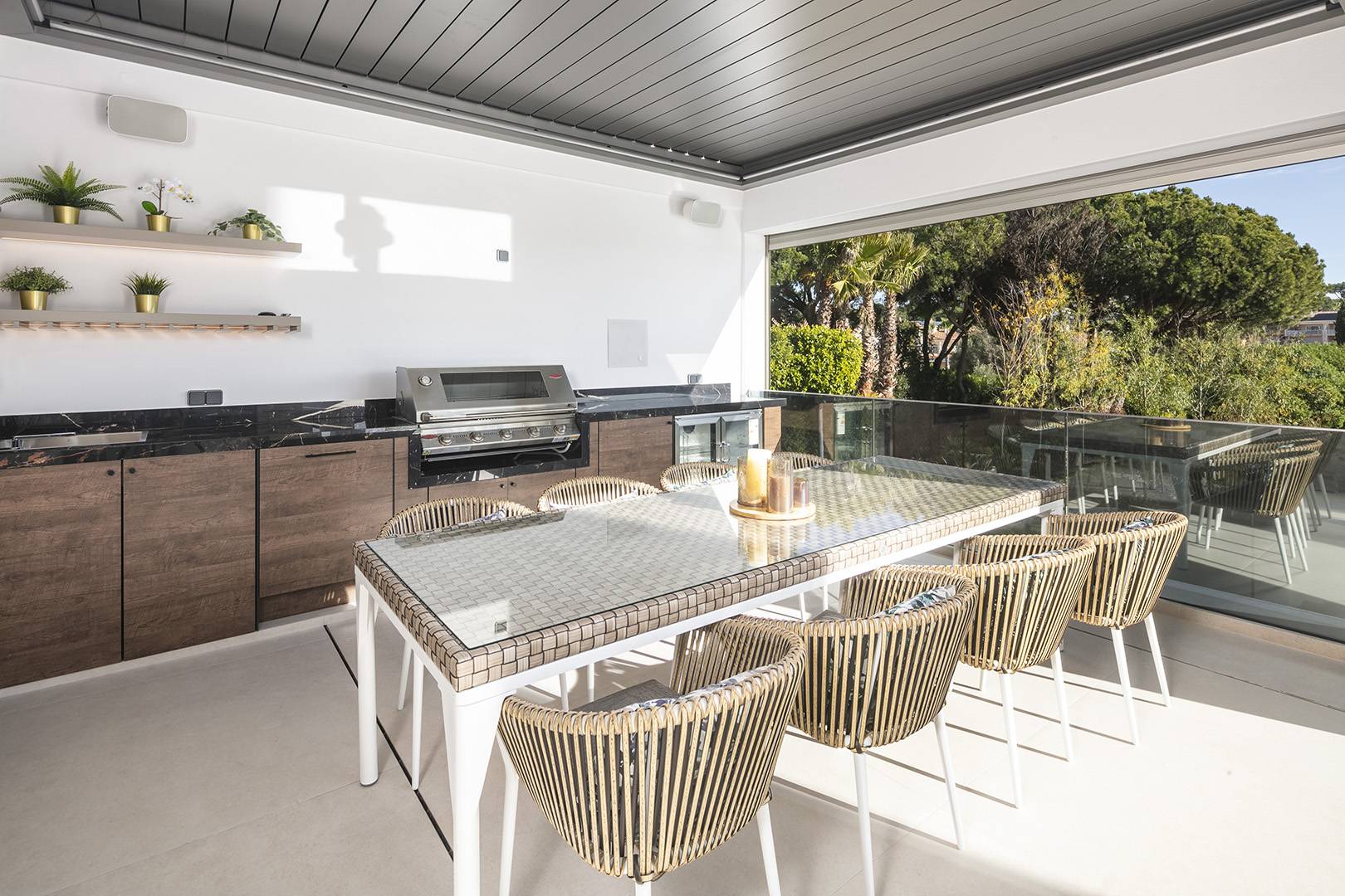 Casa com 5 Quartos à Venda em Algarve - Algarve - Portugal - 2