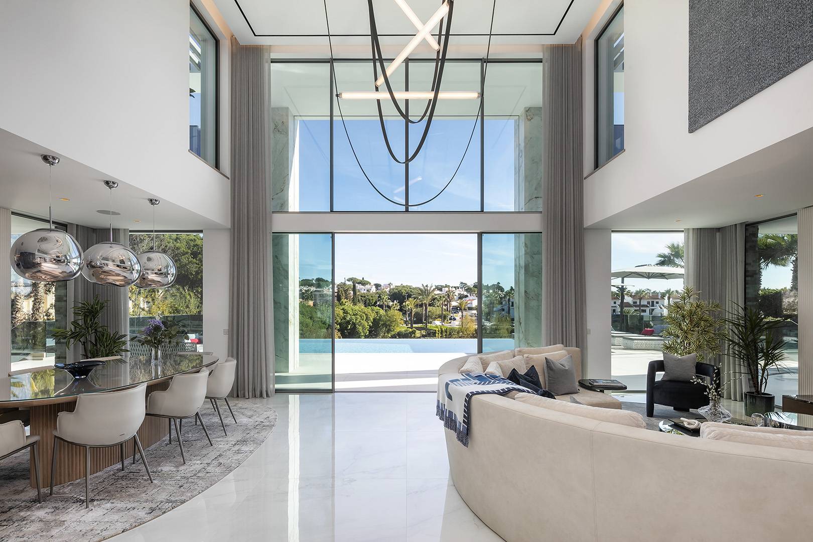 Casa com 5 Quartos à Venda em Algarve - Algarve - Portugal - 3