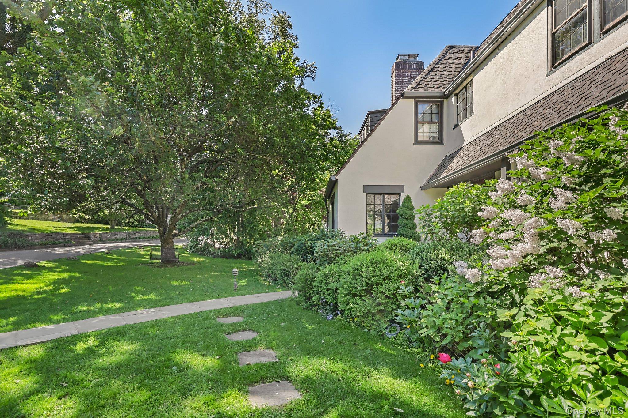 Casa com 5 Quartos à Venda em Bronxville - Nova Iorque - EUA - 2
