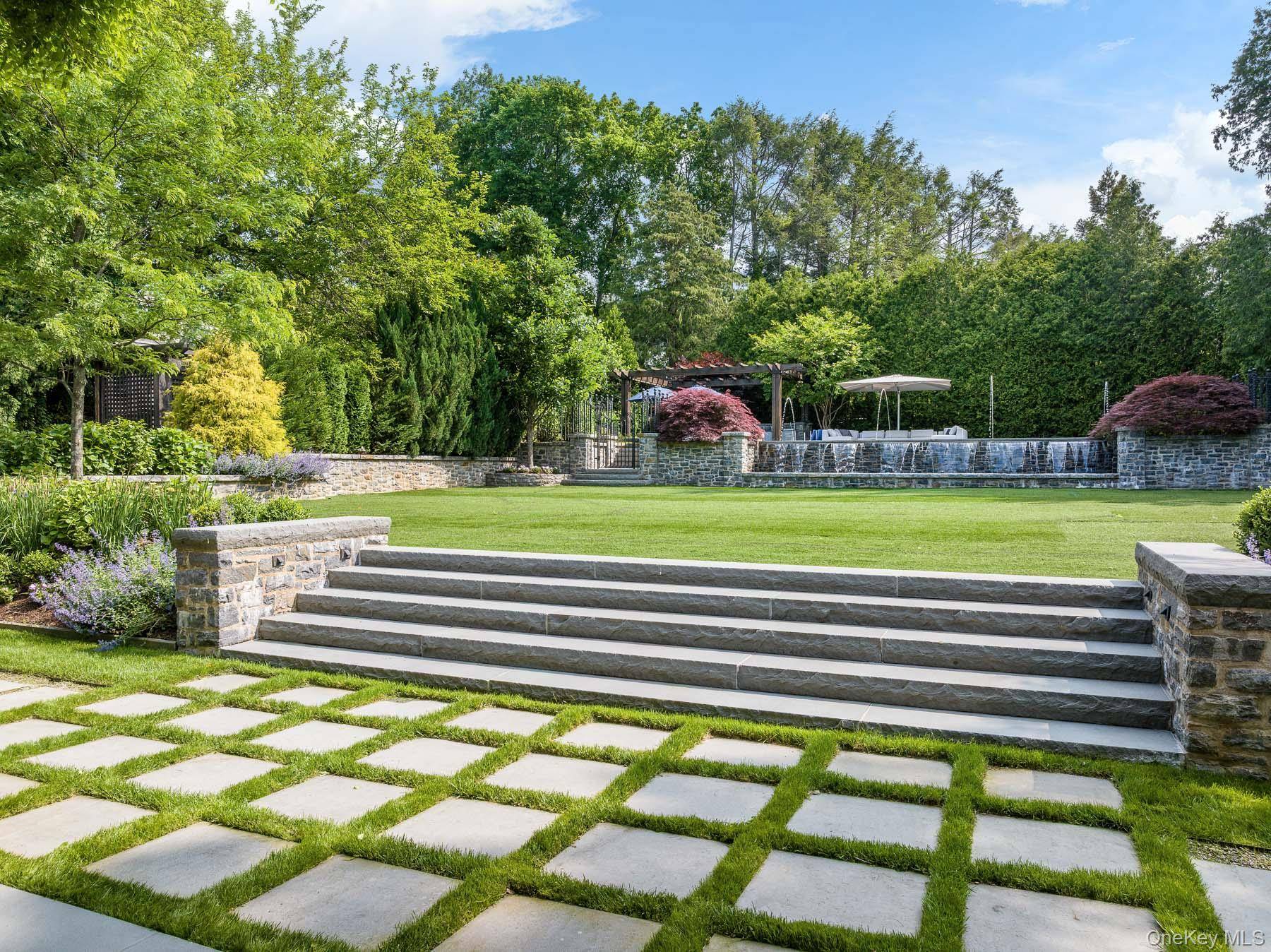 Casa com 5 Quartos à Venda em Bronxville - NY - EUA - 3