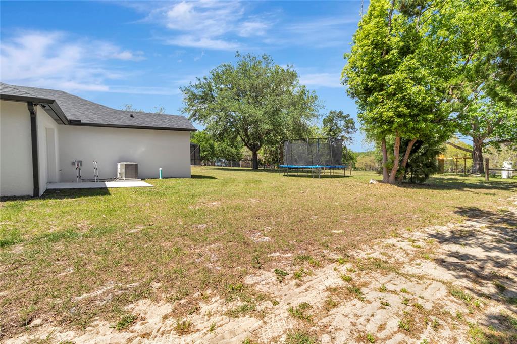 Casa de 5 Dormitorios en Venta en Clermont - Florida - EE. UU. - 2
