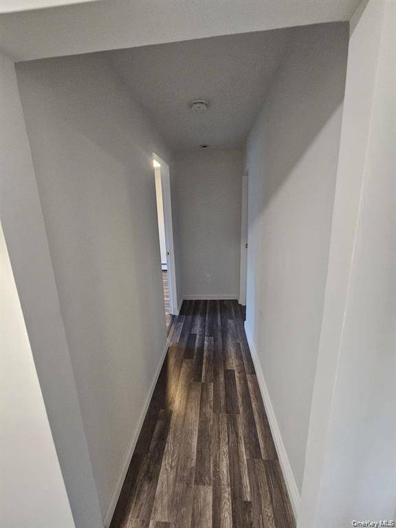 Casa de 5 Dormitorios en Venta en Hampton Bays - Nueva York - EE. UU. - 6