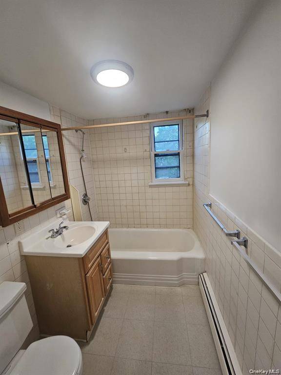 Casa de 5 Dormitorios en Venta en Hampton Bays - Nueva York - EE. UU. - 7