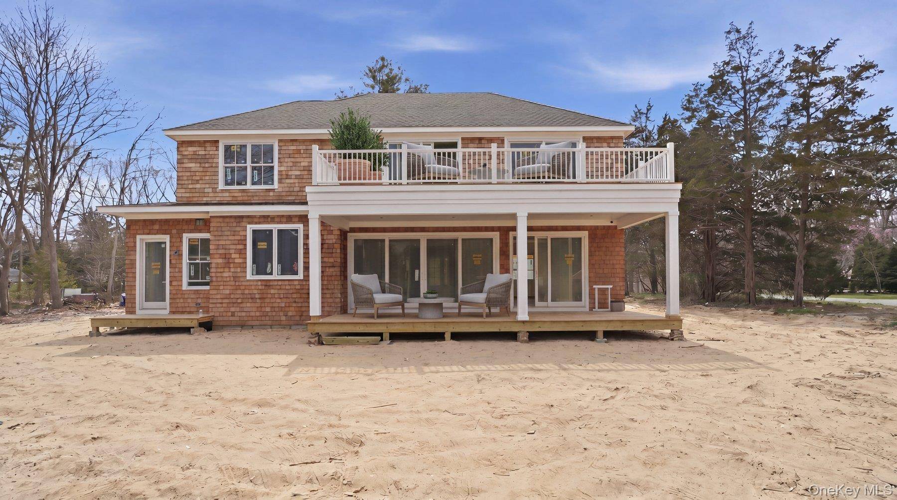 Casa com 5 Quartos à Venda em Hampton Bays - Nova Iorque - EUA - 3