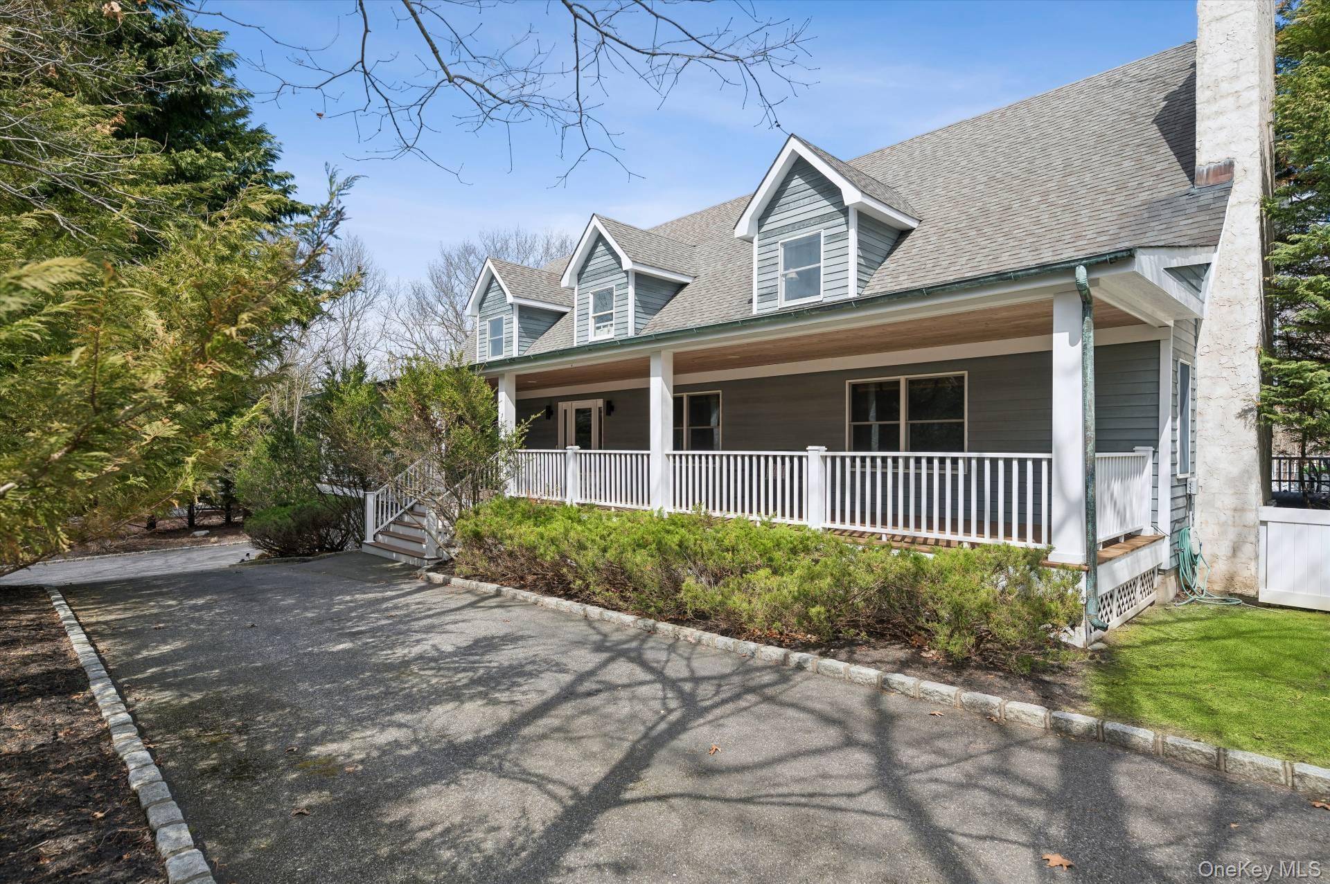 Casa com 5 Quartos à Venda em Hampton Bays - Nova Iorque - EUA - 2