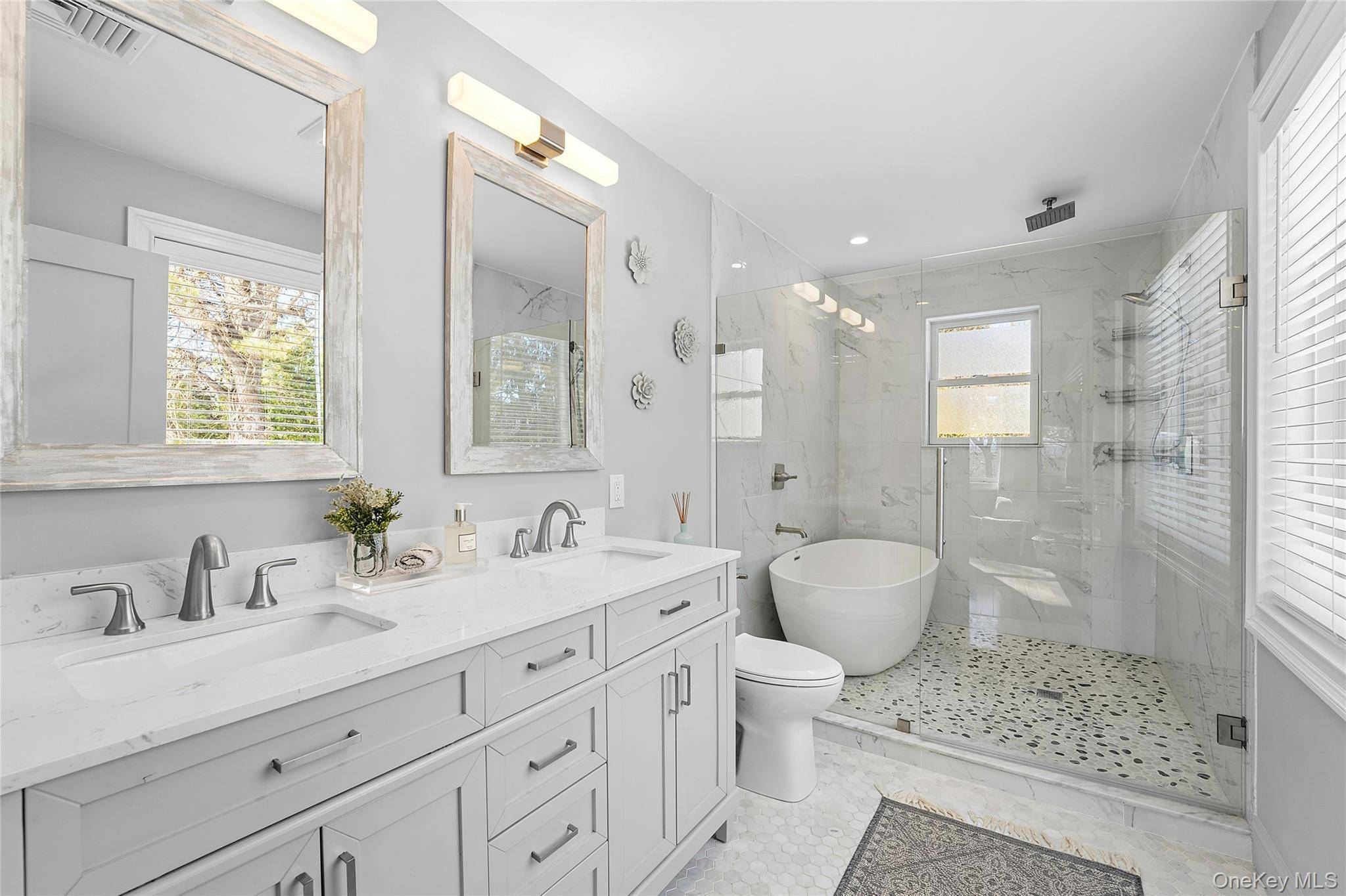 Casa com 5 Quartos à Venda em Hampton Bays - Nova Iorque - EUA - 4