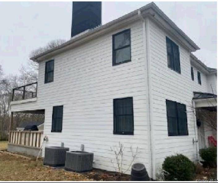 Casa com 5 Quartos à Venda em Hampton Bays - Nova Iorque - EUA - 3