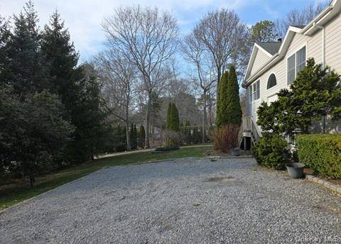 Casa com 5 Quartos à Venda em Hampton Bays - Nova Iorque - EUA - 3