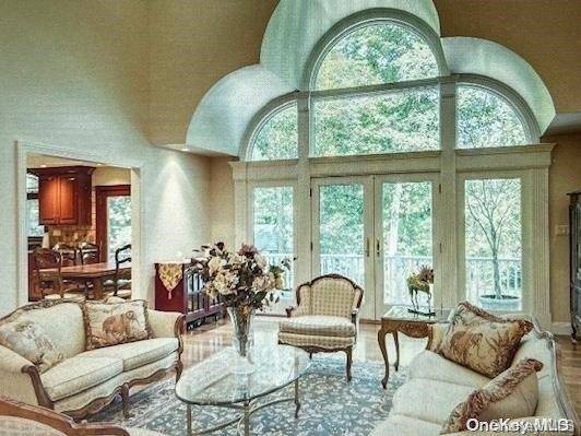 Casa de 5 Dormitorios en Venta en Huntington - Nueva York - EE. UU. - 8