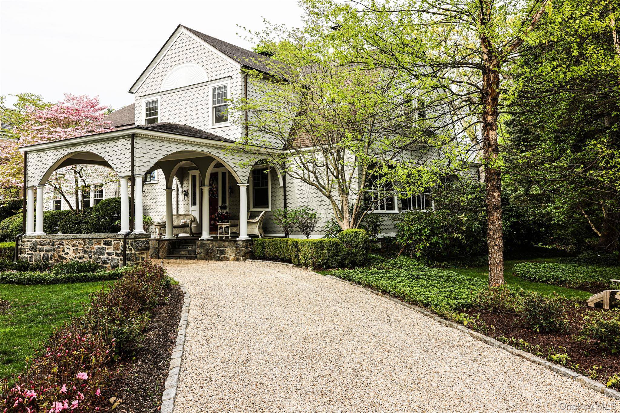 Casa de 5 Dormitorios en Venta en Larchmont - Nueva York - EE. UU. - 1