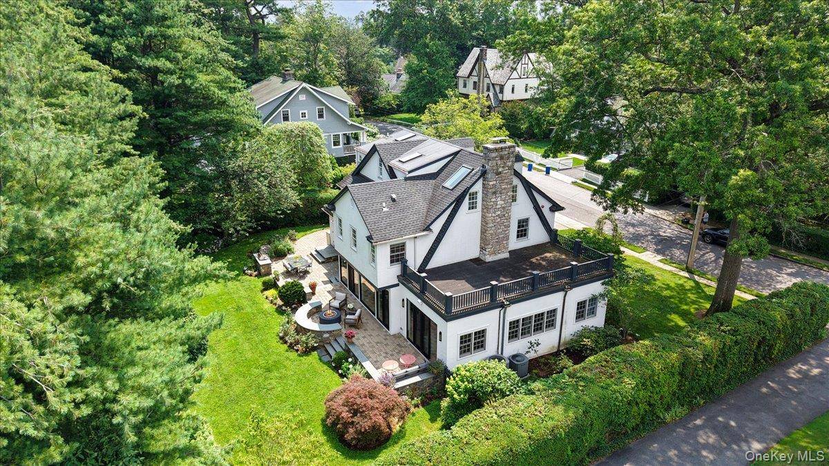 Casa com 5 Quartos à Venda em Larchmont - Nova Iorque - EUA - 4