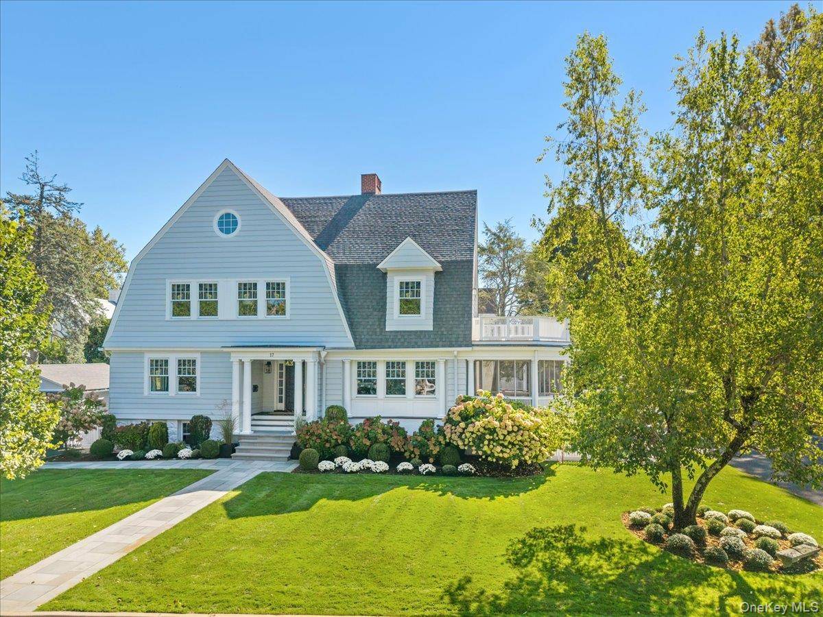 Casa de 5 Dormitorios en Venta en Larchmont - Nueva York - EE. UU. - 1