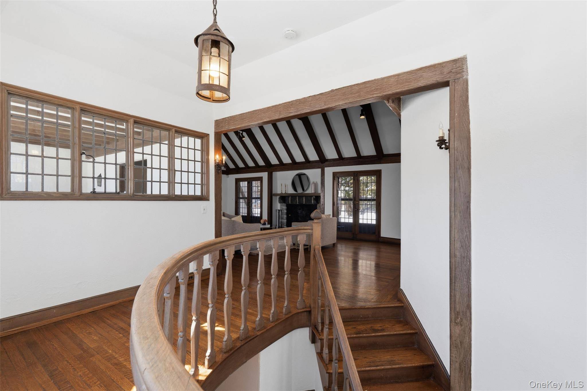 Casa de 5 Dormitorios en Venta en Larchmont - Nueva York - EE. UU. - 3