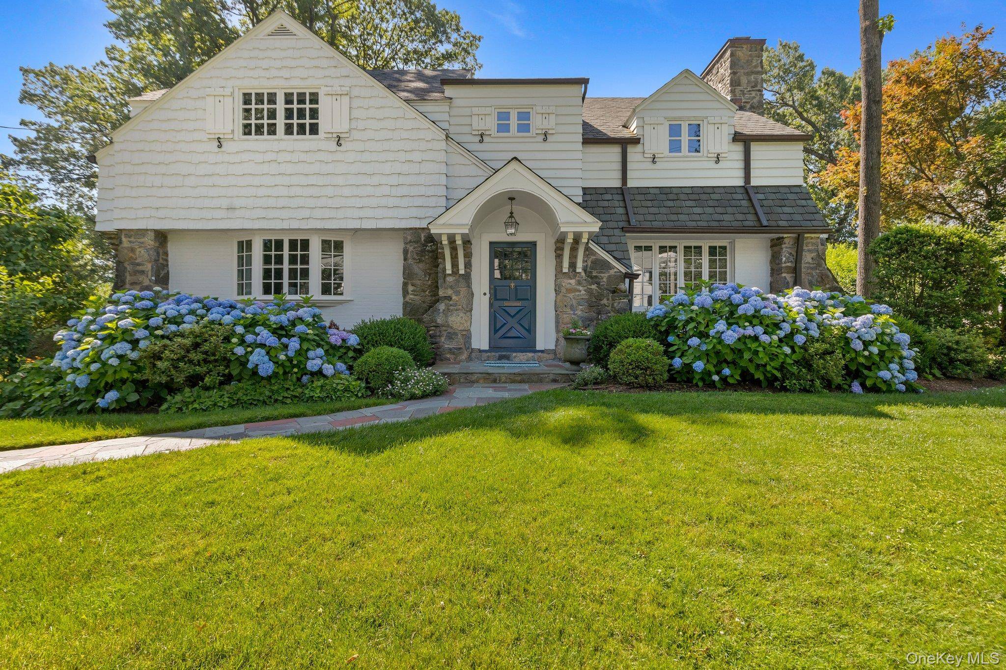 Casa com 5 Quartos à Venda em Larchmont - Nova Iorque - EUA - 1