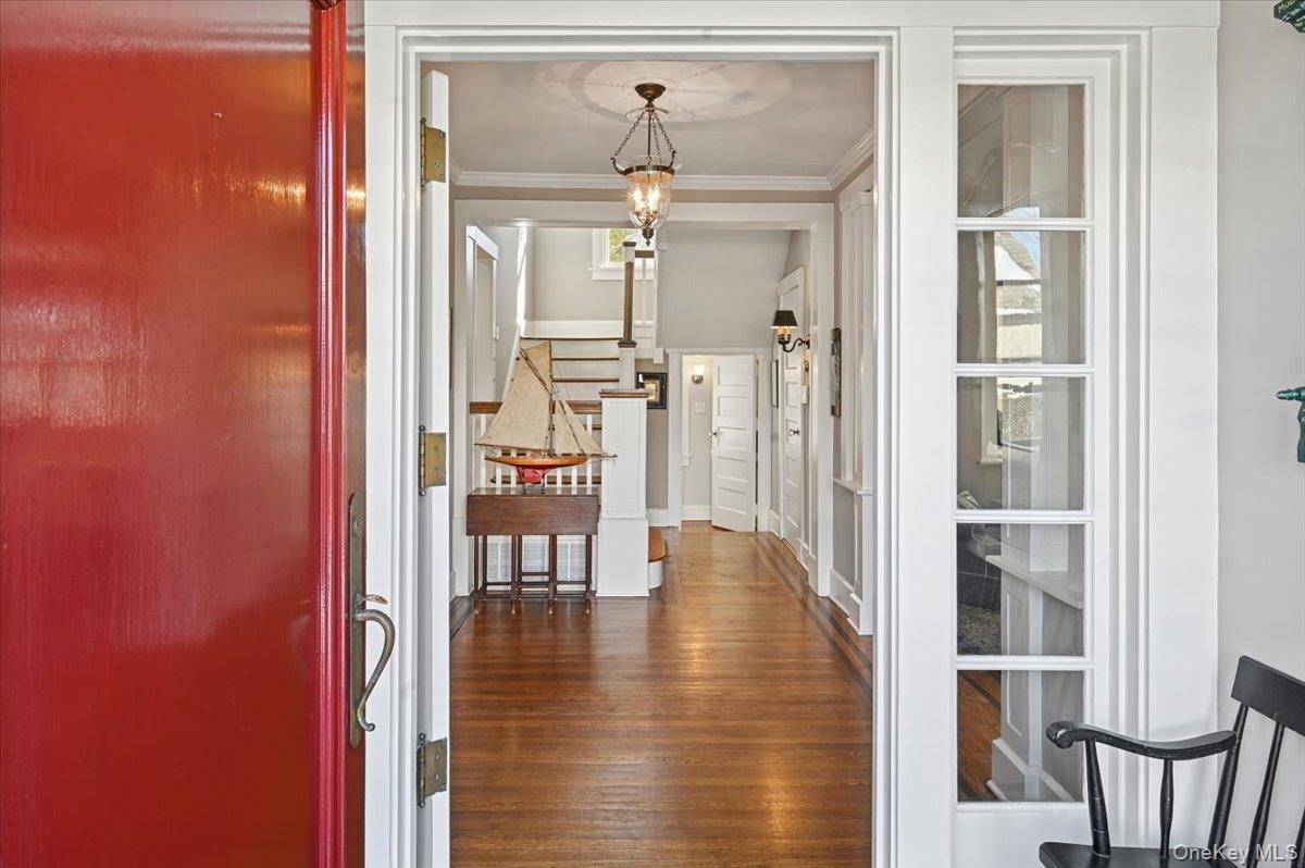 Casa de 5 Dormitorios en Venta en Larchmont - Nueva York - EE. UU. - 2