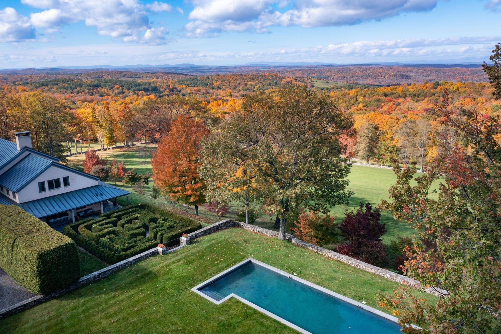 Casa com 5 Quartos à Venda em Millbrook - NY - EUA - 4