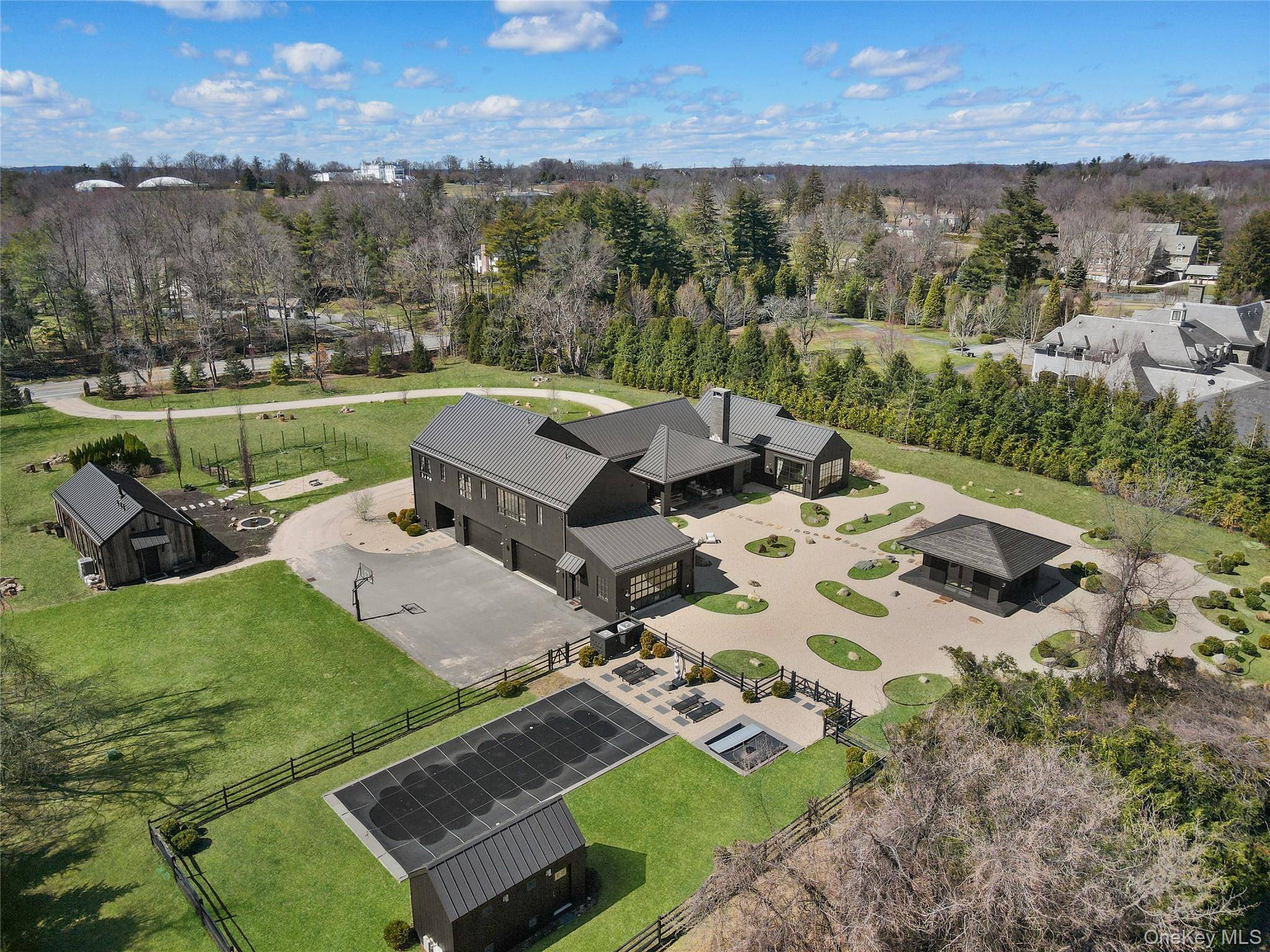 Casa de 5 Dormitorios en Venta en Purchase - NY - EE. UU. - 2