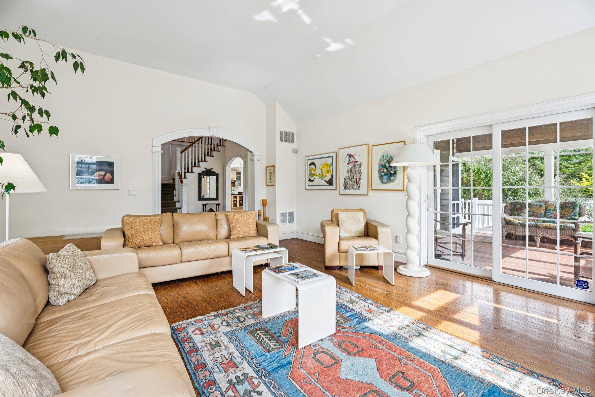 Casa de 5 Dormitorios en Venta en Remsenburg - Nueva York - EE. UU. - 8