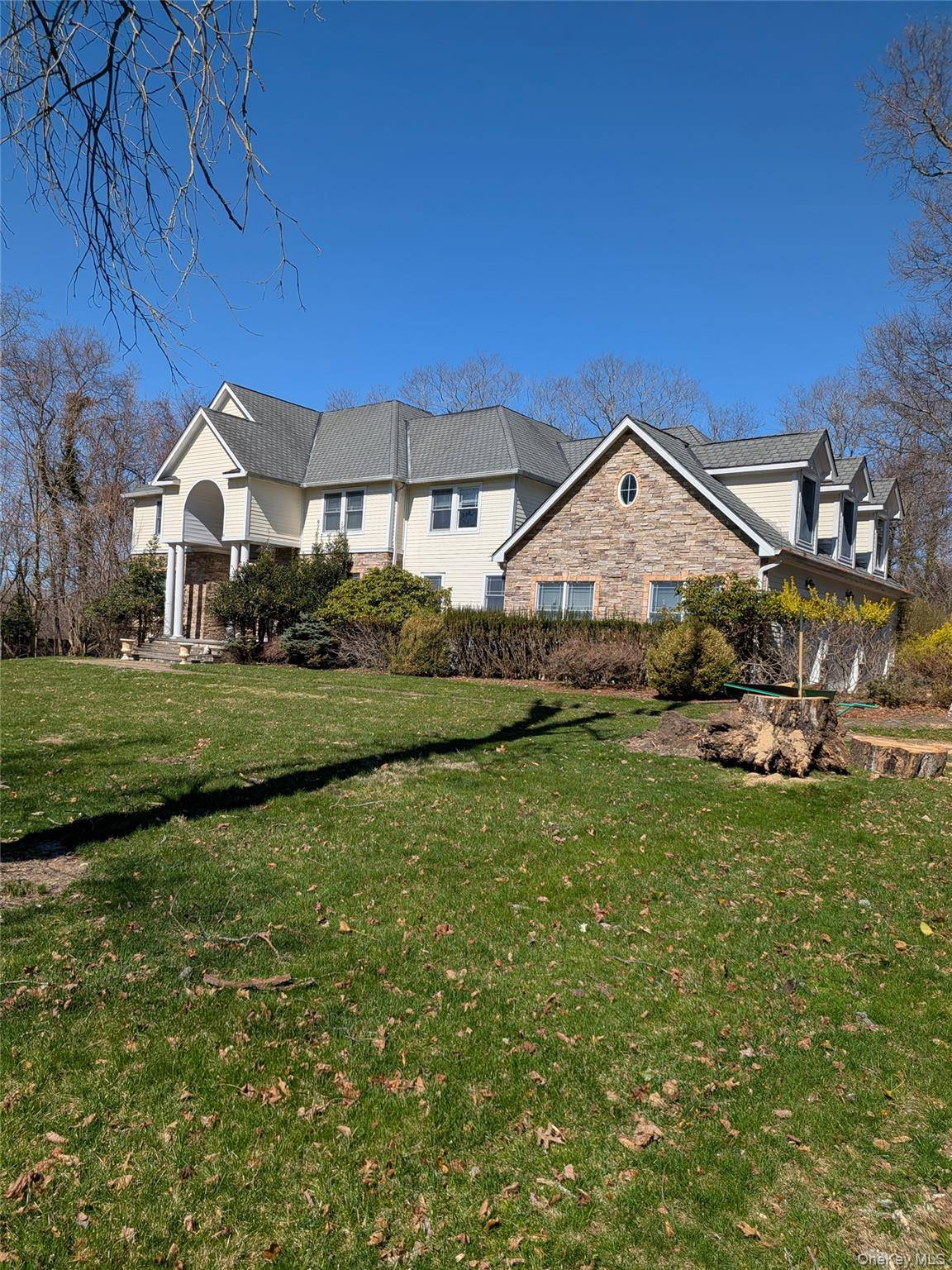 Casa com 5 Quartos à Venda em Setauket - Nova Iorque - EUA - 2