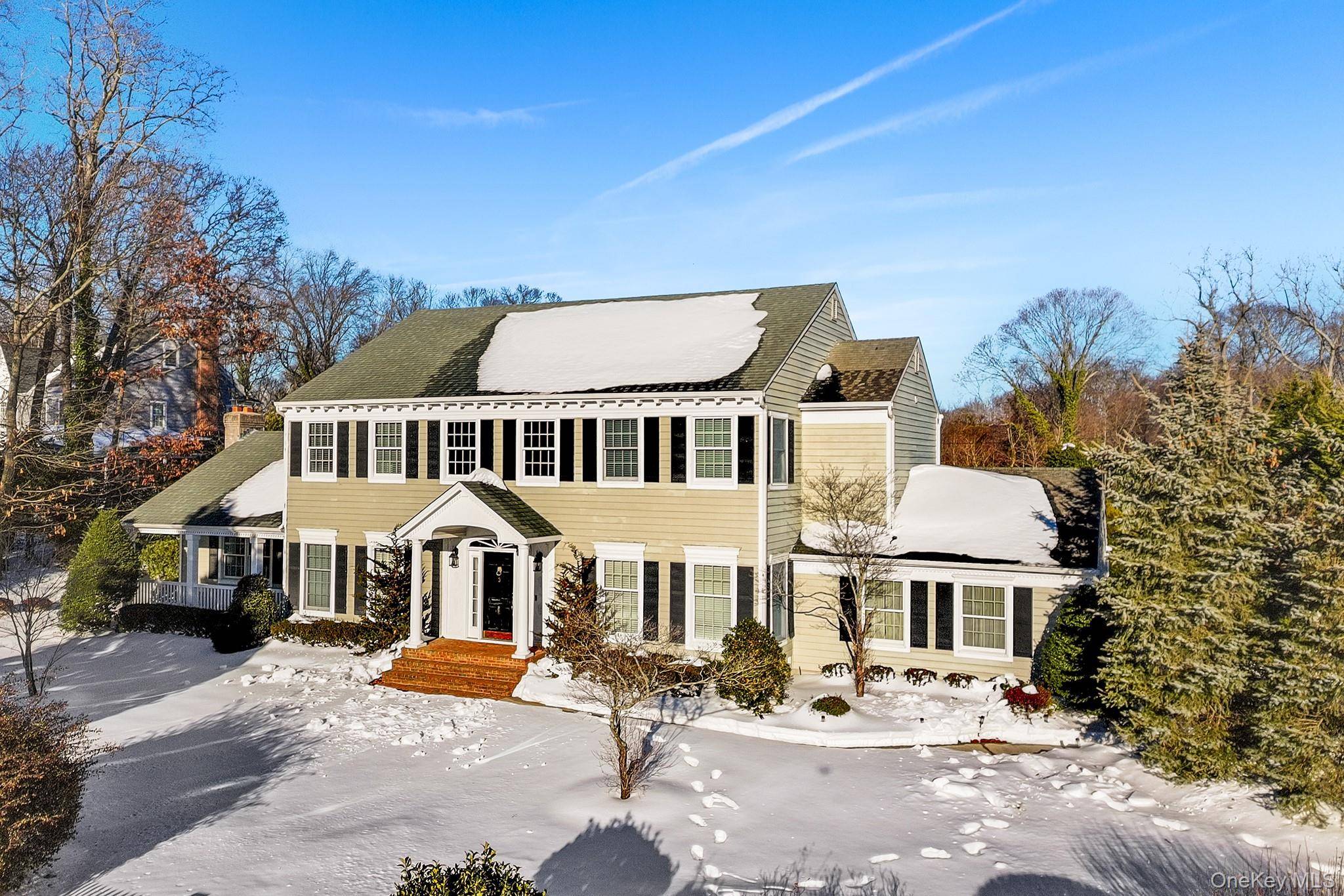 Casa de 5 Dormitorios en Venta en Setauket - Nueva York - EE. UU. - 2