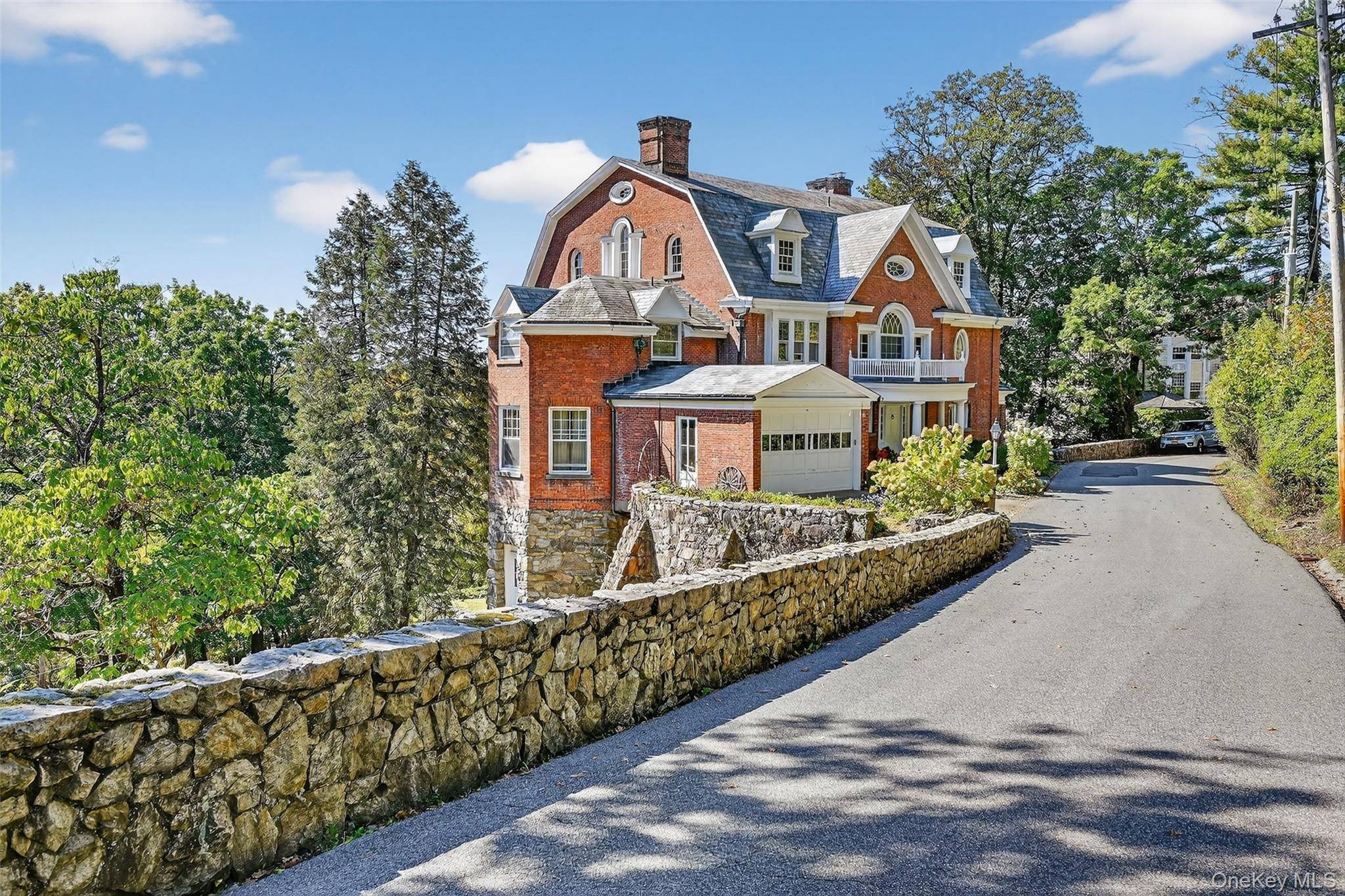Casa com 5 Quartos à Venda em Tuxedo Park - Nova Iorque - EUA - 2