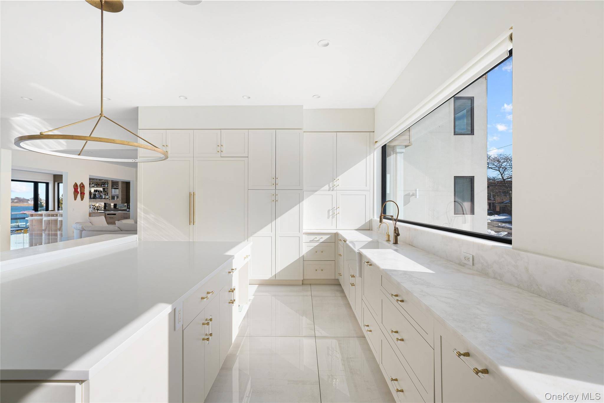 Casa com 6 Quartos à Beira-Mar à Venda em Atlantic Beach - NY - EUA - 4