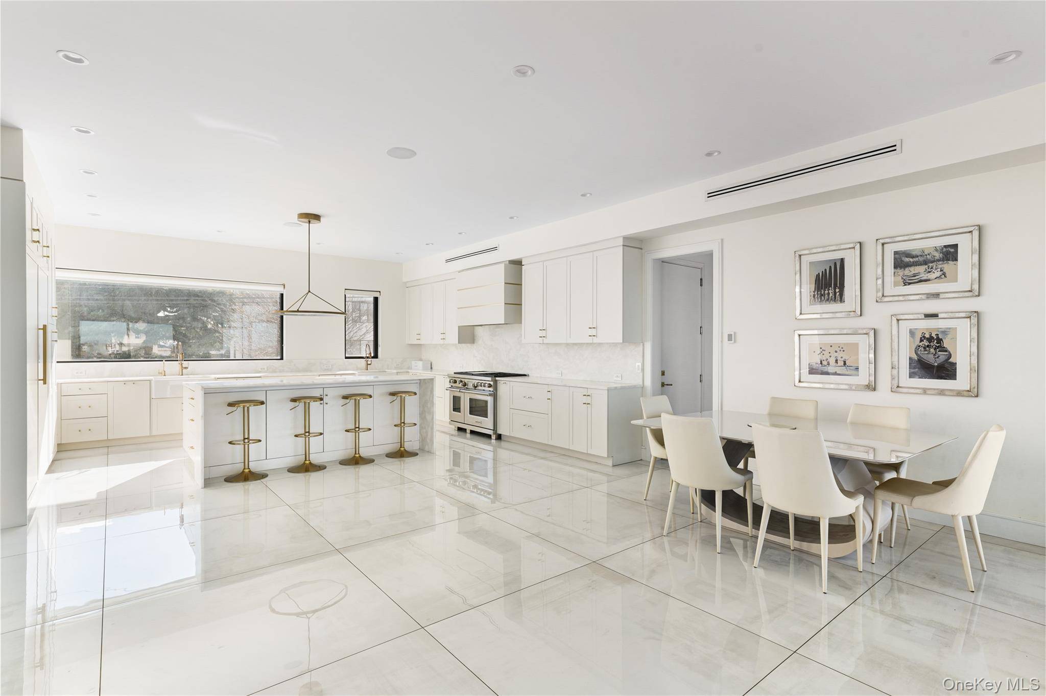 Casa com 6 Quartos à Beira-Mar à Venda em Atlantic Beach - NY - EUA - 5