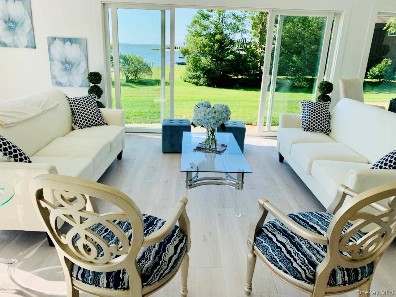 Casa de 6 Dormitorios Frente al Mar en Venta en Hampton Bays - Nueva York - EE. UU. - 8