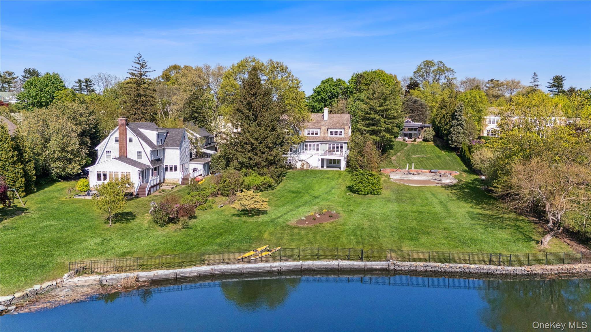 Casa com 6 Quartos à Beira-Mar à Venda em Larchmont - Nova Iorque - EUA - 4