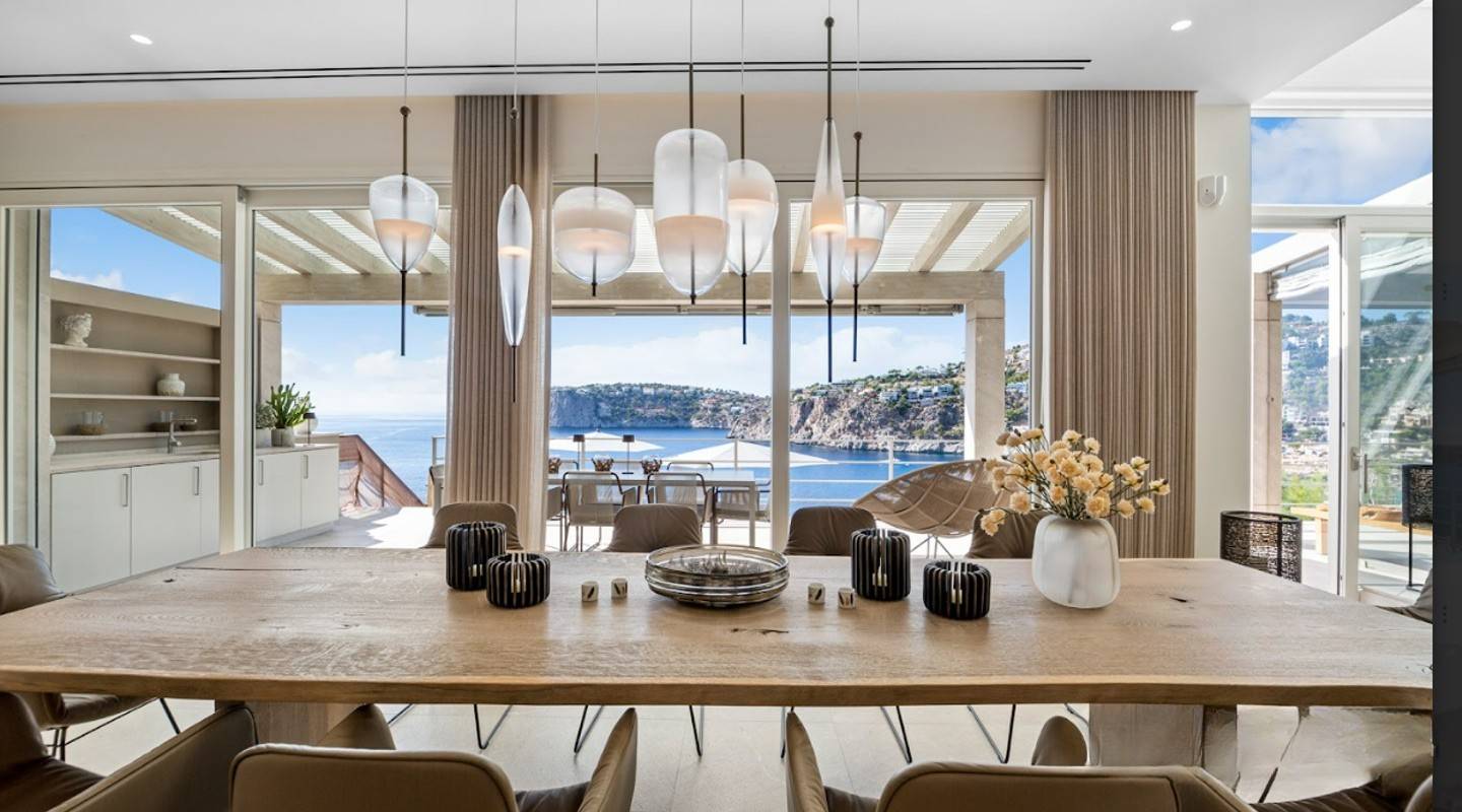 6-Bedroom Beachfront Home for Sale in Mallorca, Balearic Islands, Spain - 5
